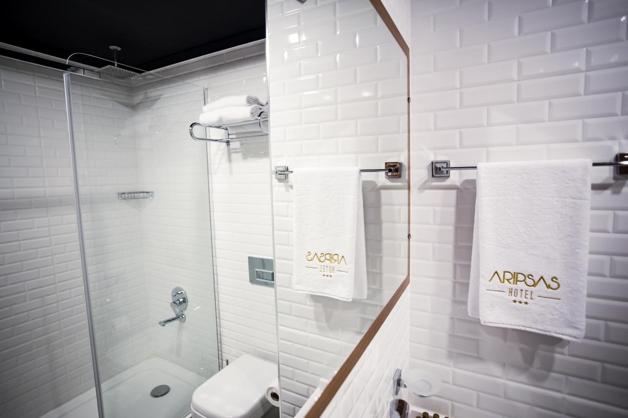 גירסון Aripsas Hotel מראה חיצוני תמונה